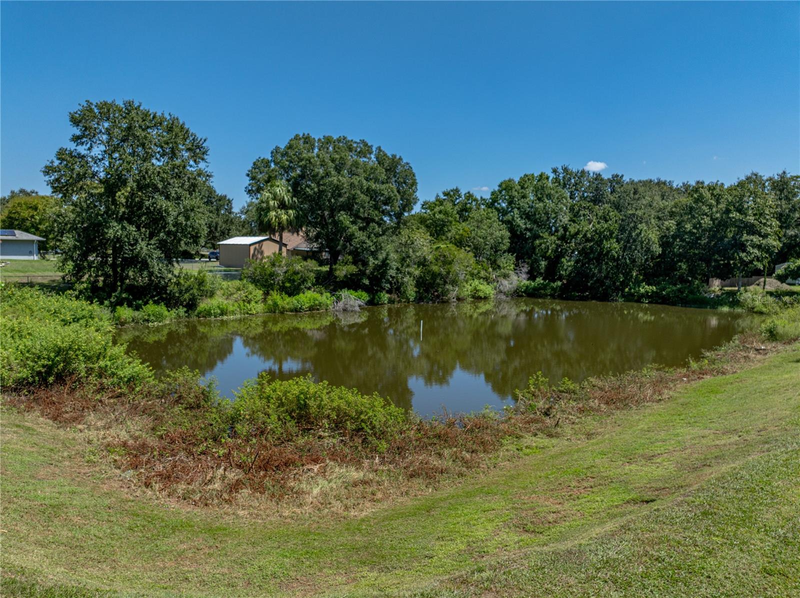FOX RIDGE - Residential
