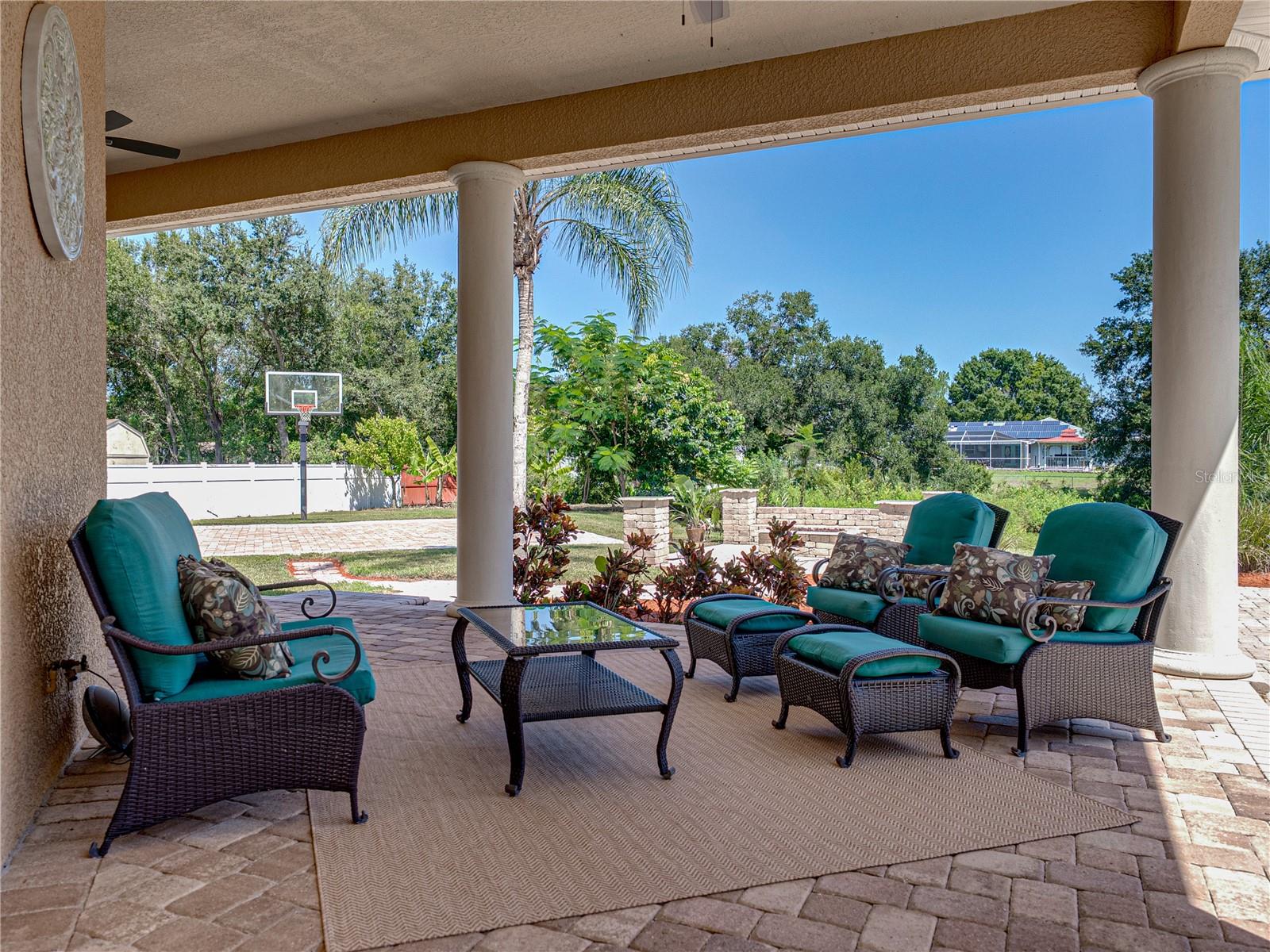 FOX RIDGE - Residential