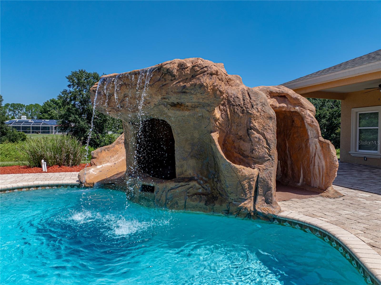 FOX RIDGE - Residential