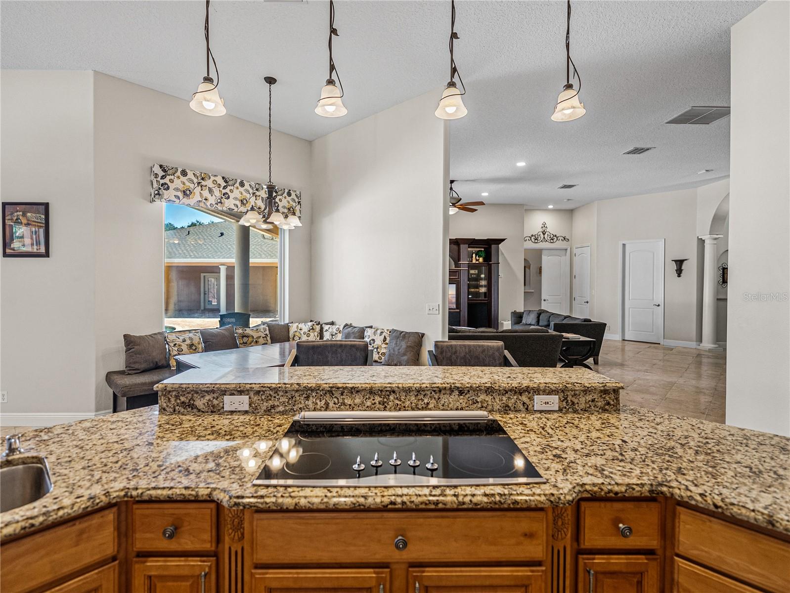 FOX RIDGE - Residential