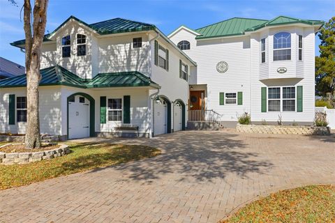 300 NW 12TH AVENUE CRYSTAL RIVER FL 34428