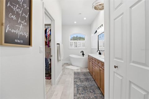 Tiny photo for 300 NW 12th Avenue, Crystal River, FL 34428 (MLS # G5109213)