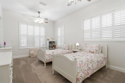 Tiny photo for 300 NW 12th Avenue, Crystal River, FL 34428 (MLS # G5109213)