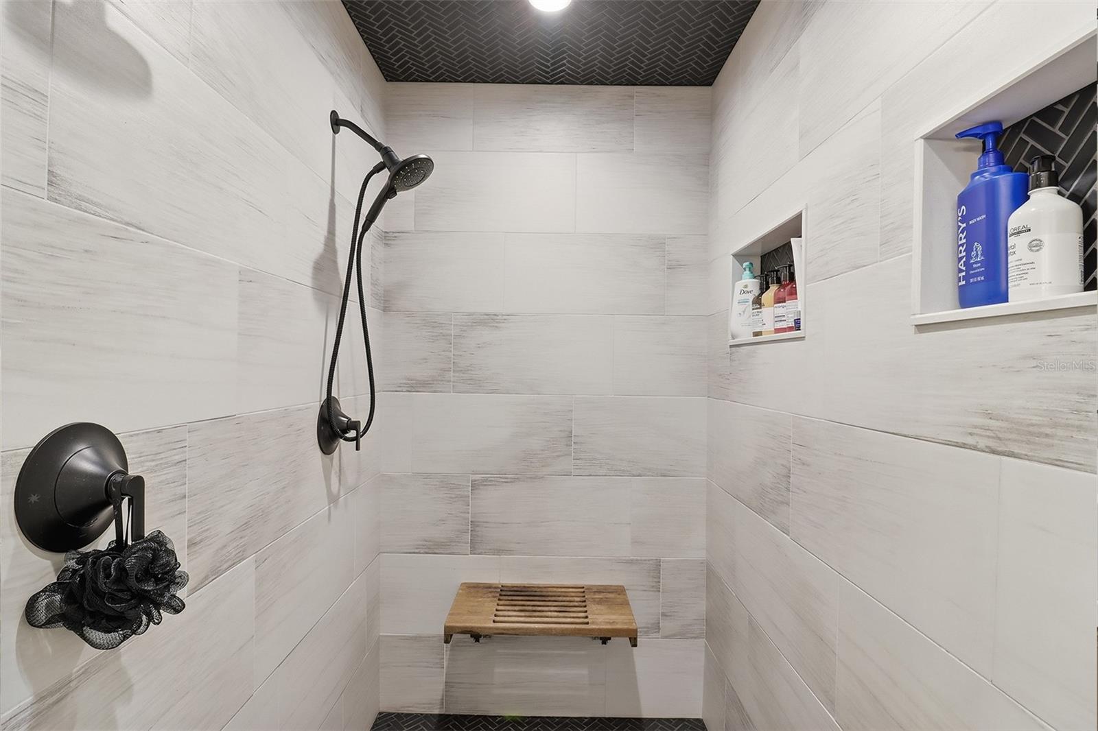 BUNTS POINT UNREC SUB - Residential