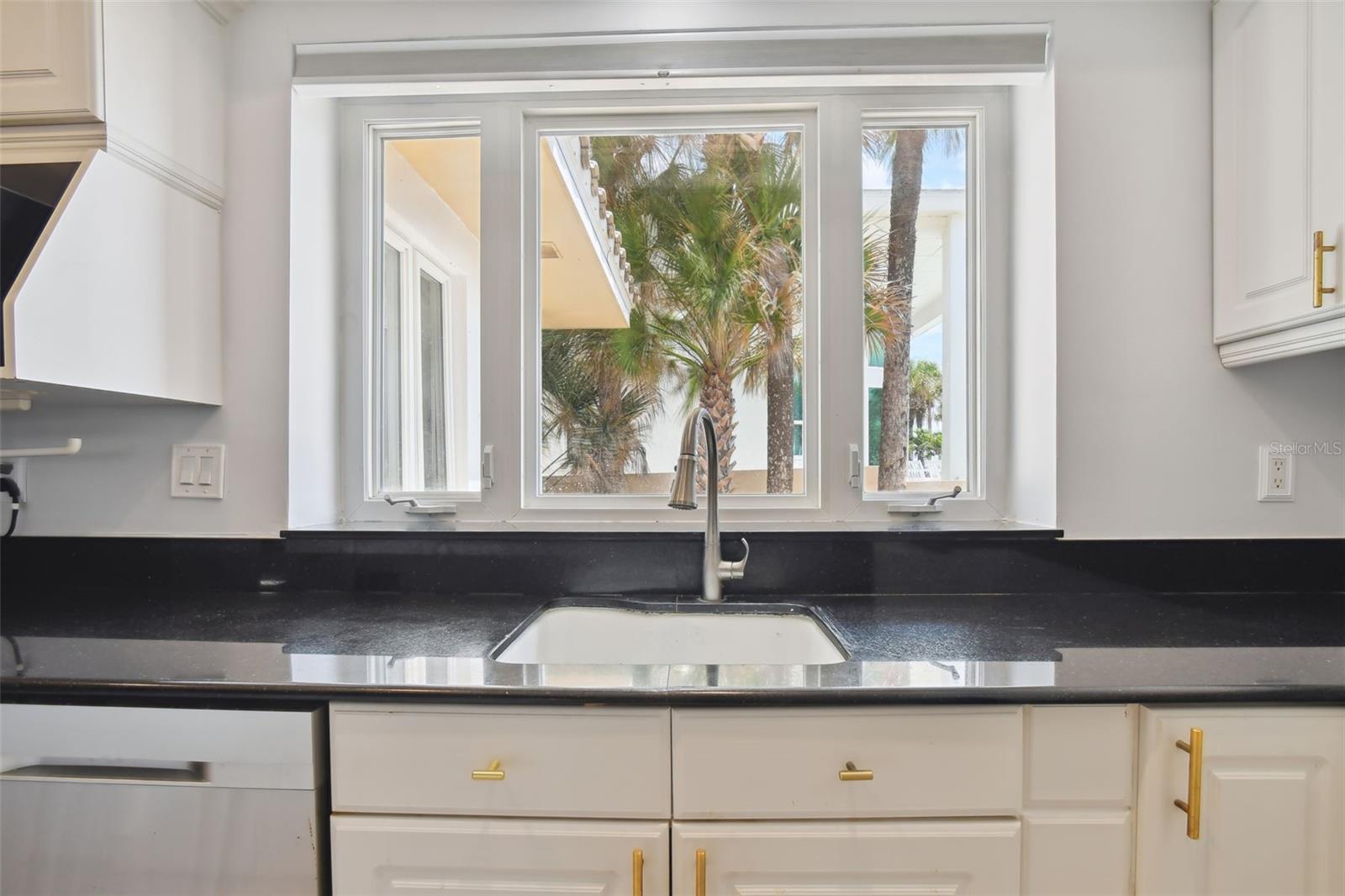 BELLEAIR BEACH UNIT 1 UNREC - Residential