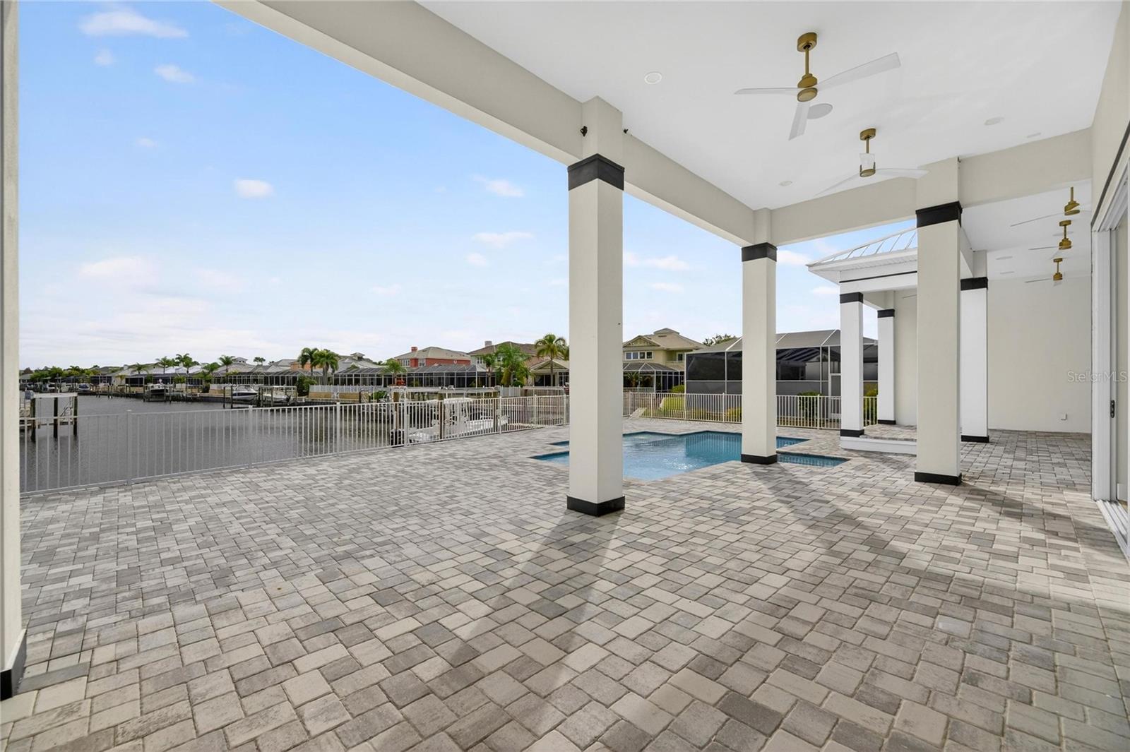 MIRABAY PH 2A-3 - Residential Lease