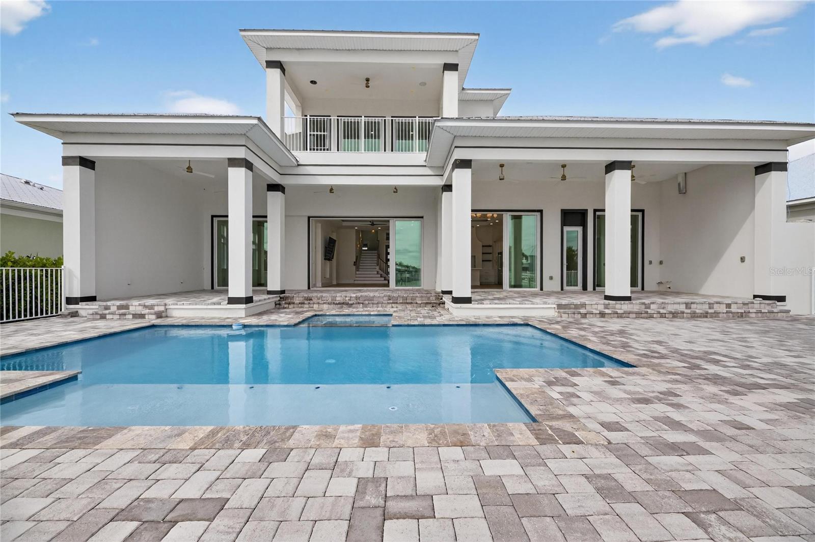 MIRABAY PH 2A-3 - Residential Lease