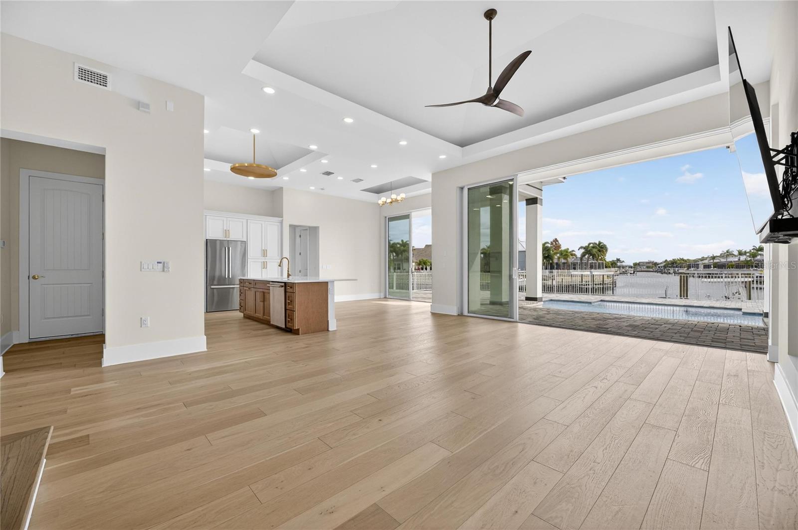 MIRABAY PH 2A-3 - Residential Lease