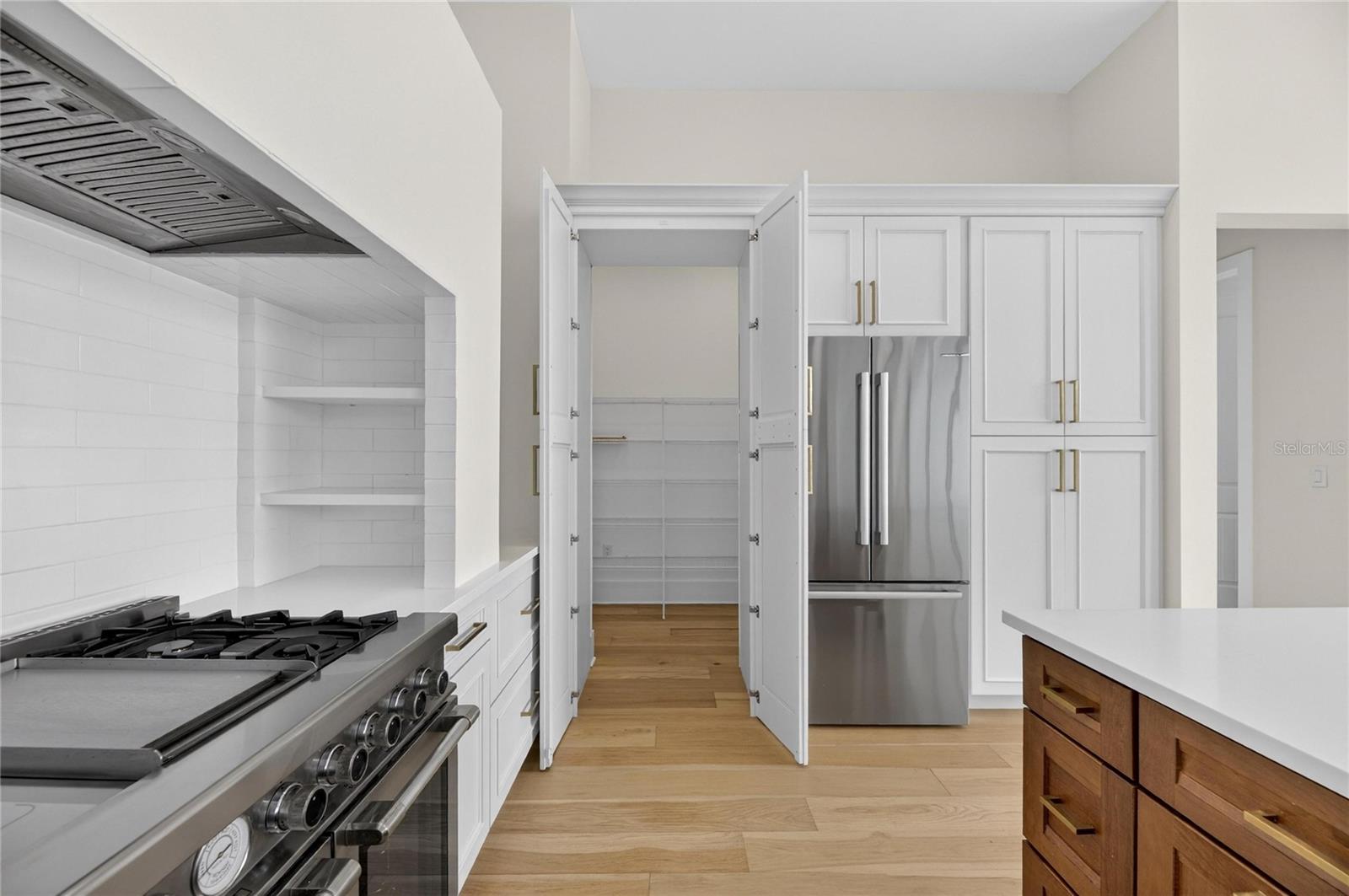 MIRABAY PH 2A-3 - Residential Lease