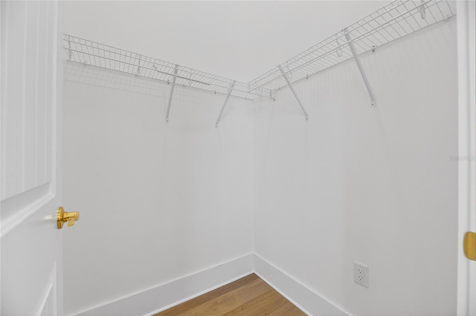 MIRABAY PH 2A-3 - Residential Lease