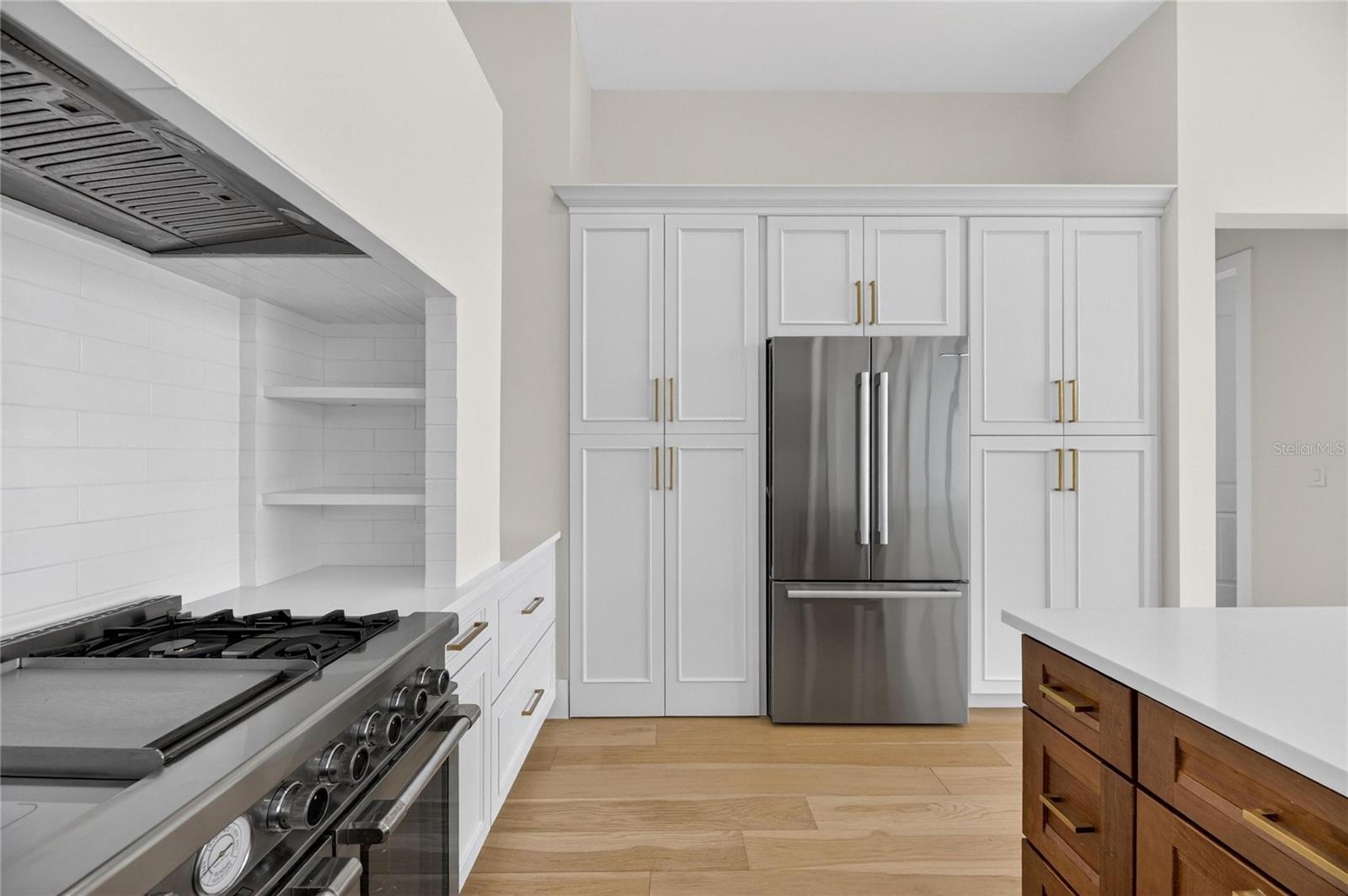 MIRABAY PH 2A-3 - Residential Lease