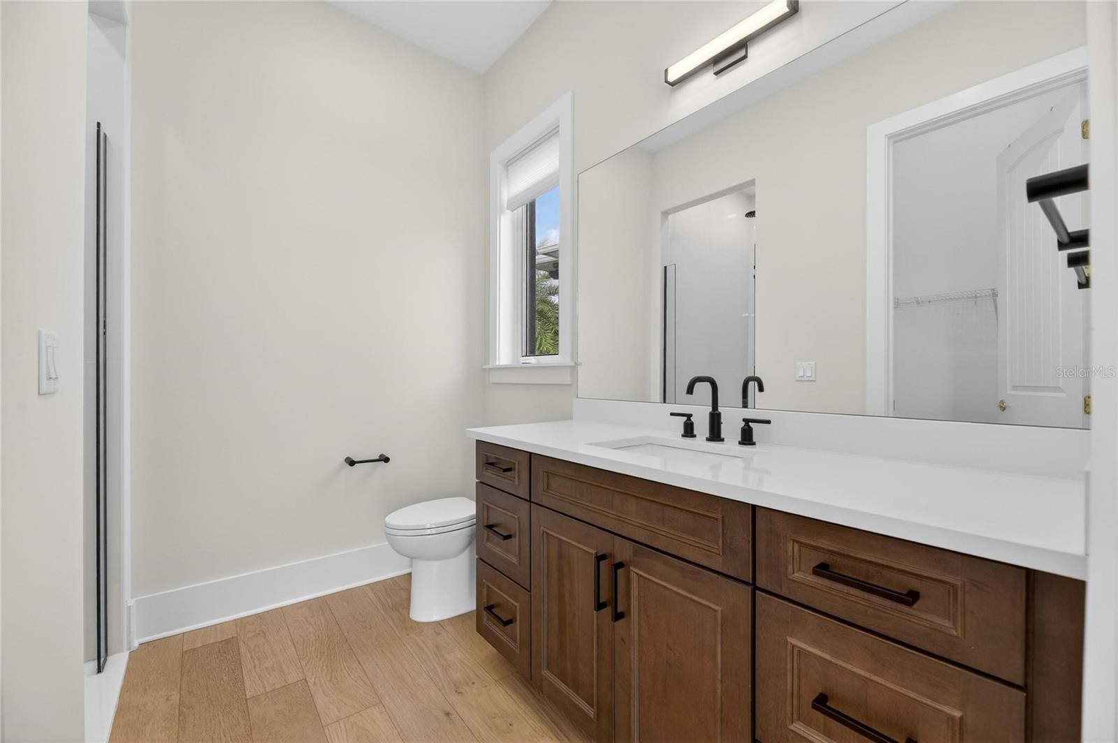 MIRABAY PH 2A-3 - Residential Lease