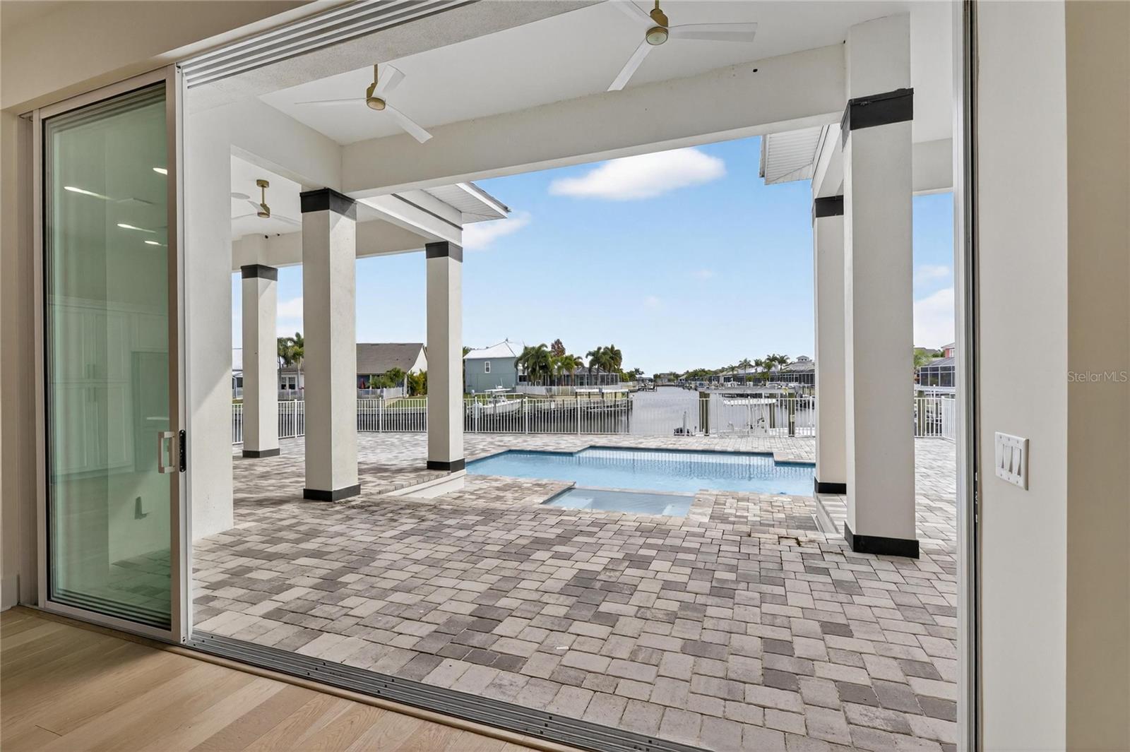 MIRABAY PH 2A-3 - Residential Lease