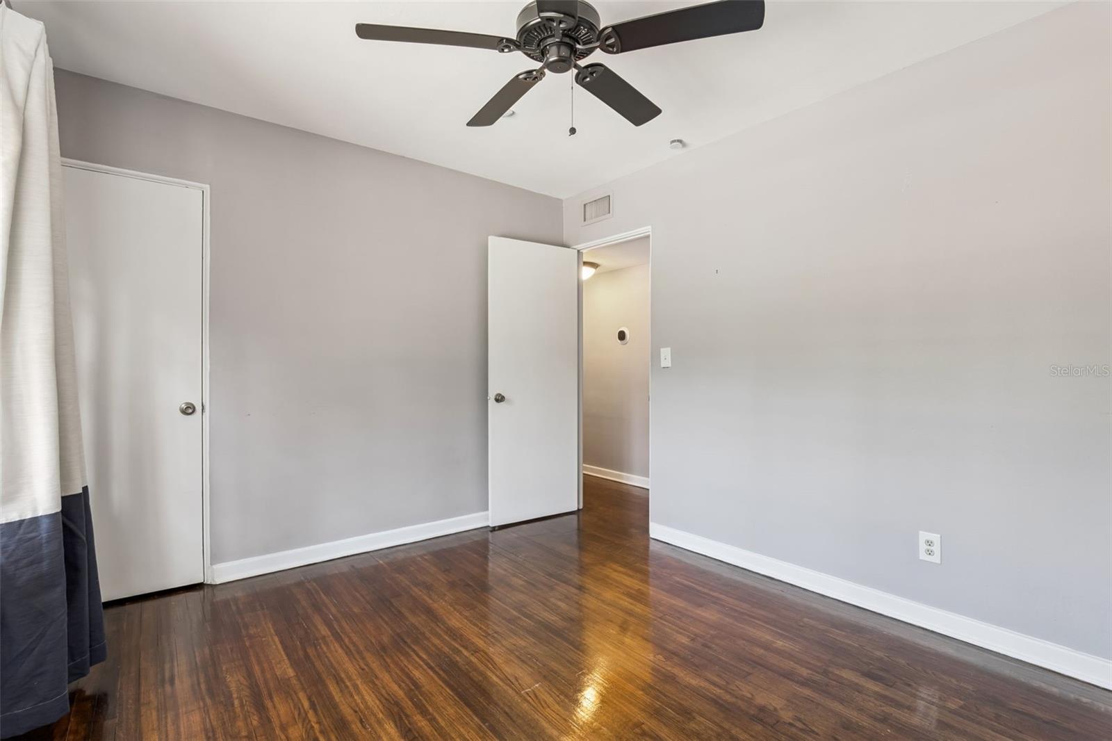 SPRING LAKE MANOR - Residential