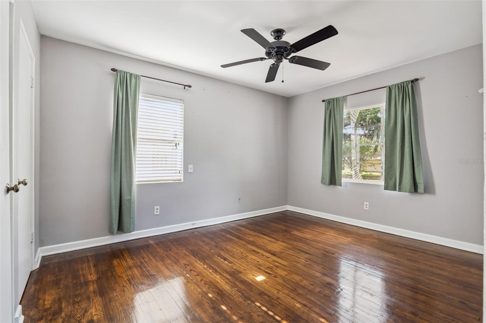 SPRING LAKE MANOR - Residential