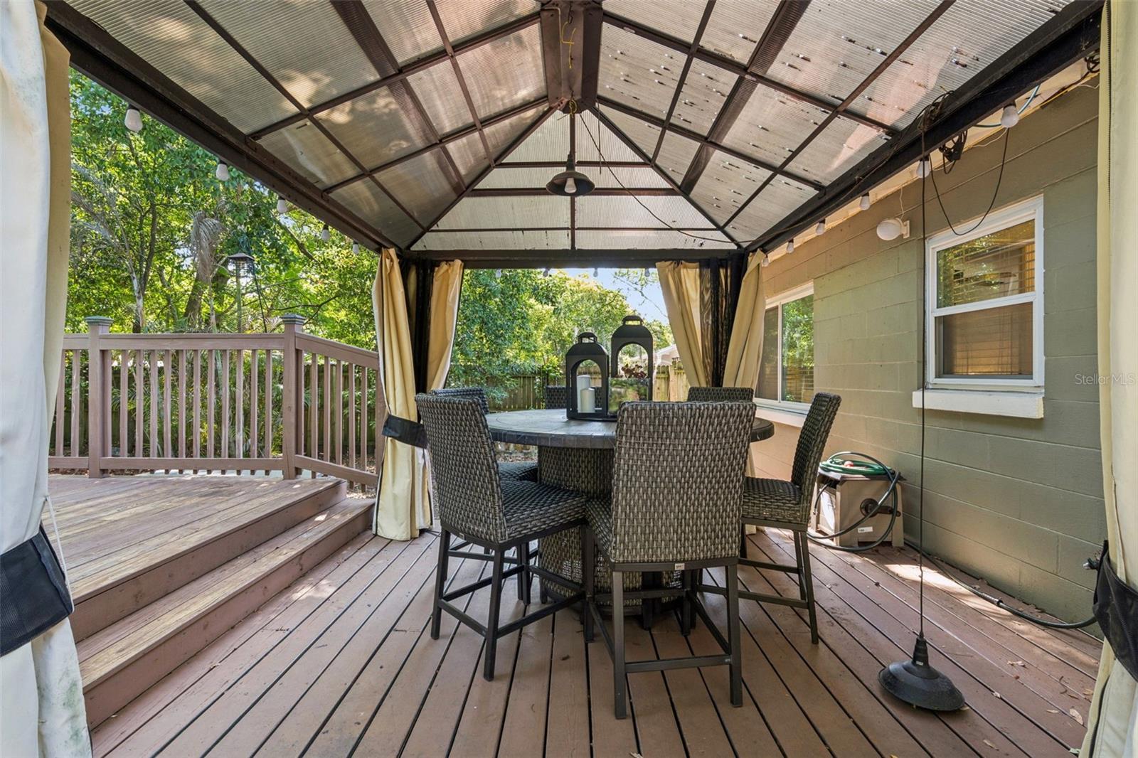 SPRING LAKE MANOR - Residential