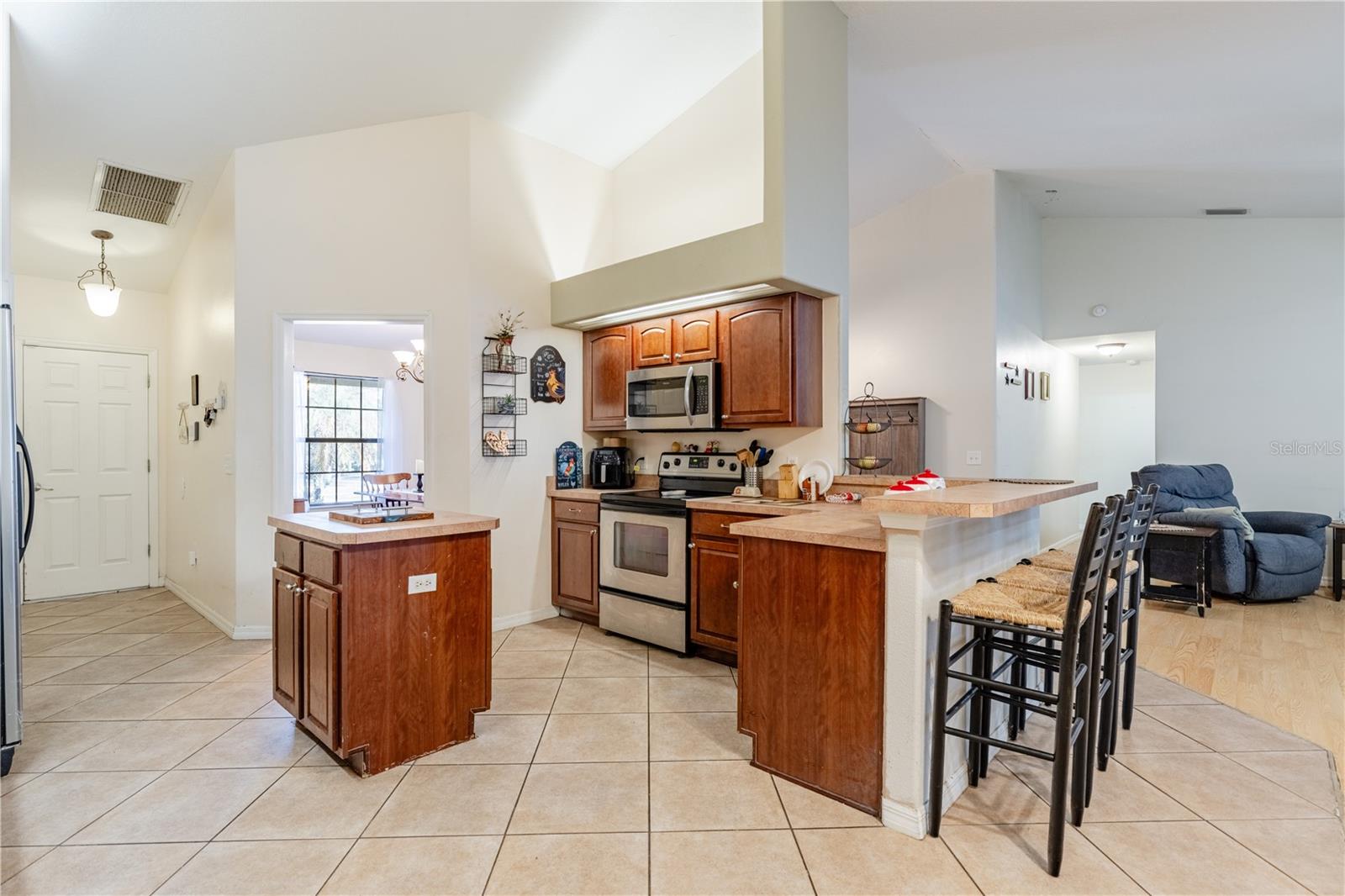 GROVES/BAYTREE PH 02 - Residential