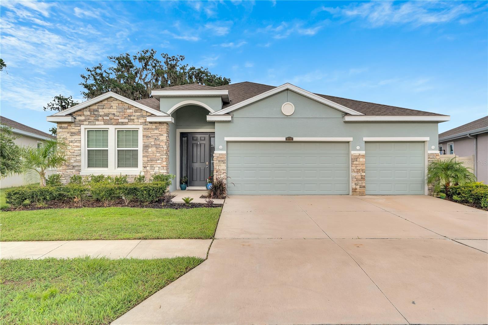 10702 LAXER CAY LOOP