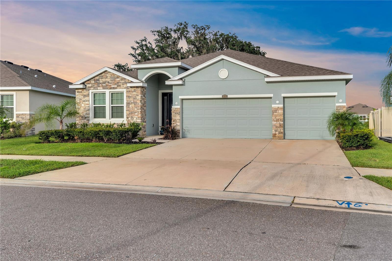 10702 LAXER CAY LOOP