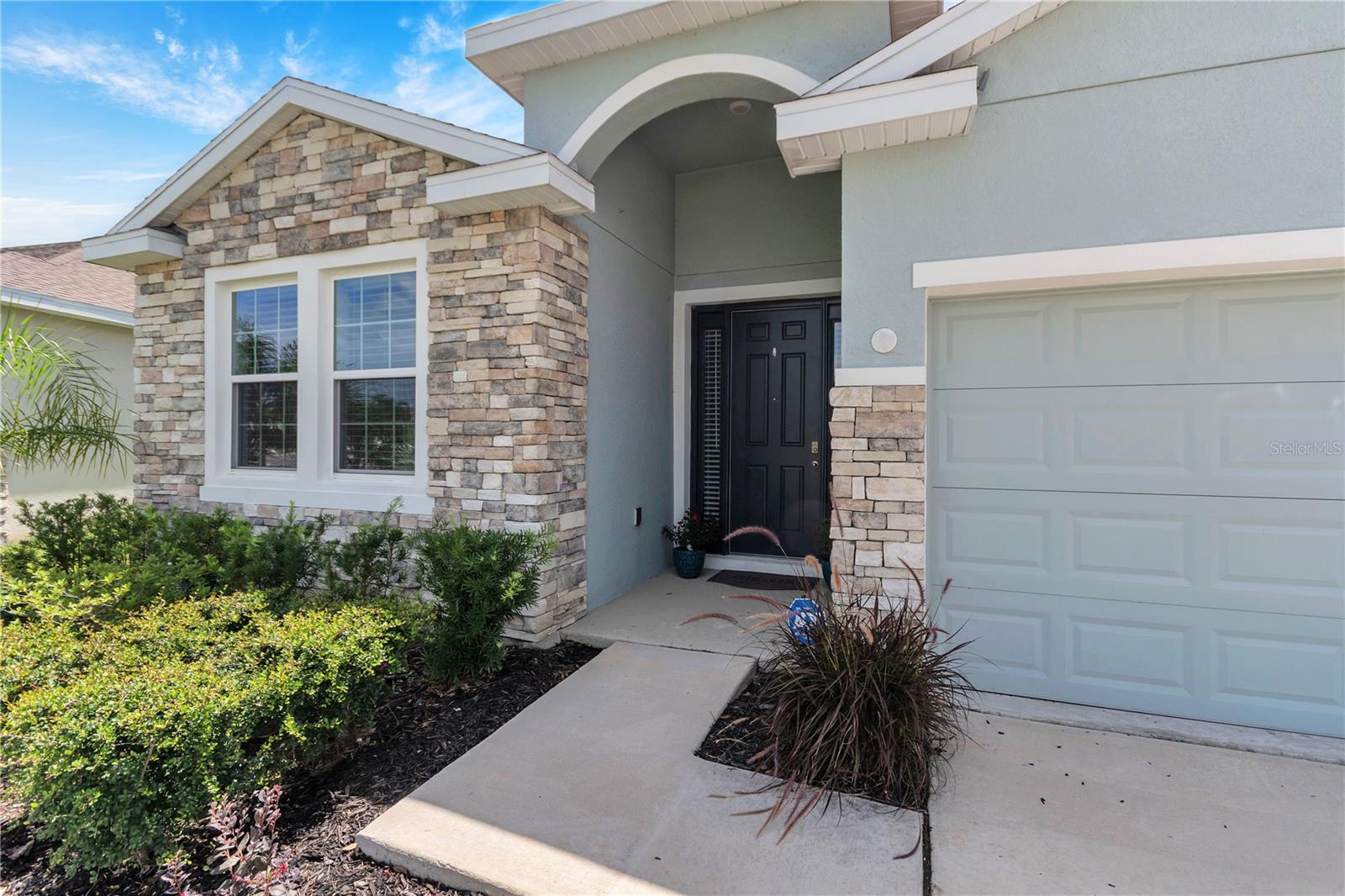 10702 LAXER CAY LOOP