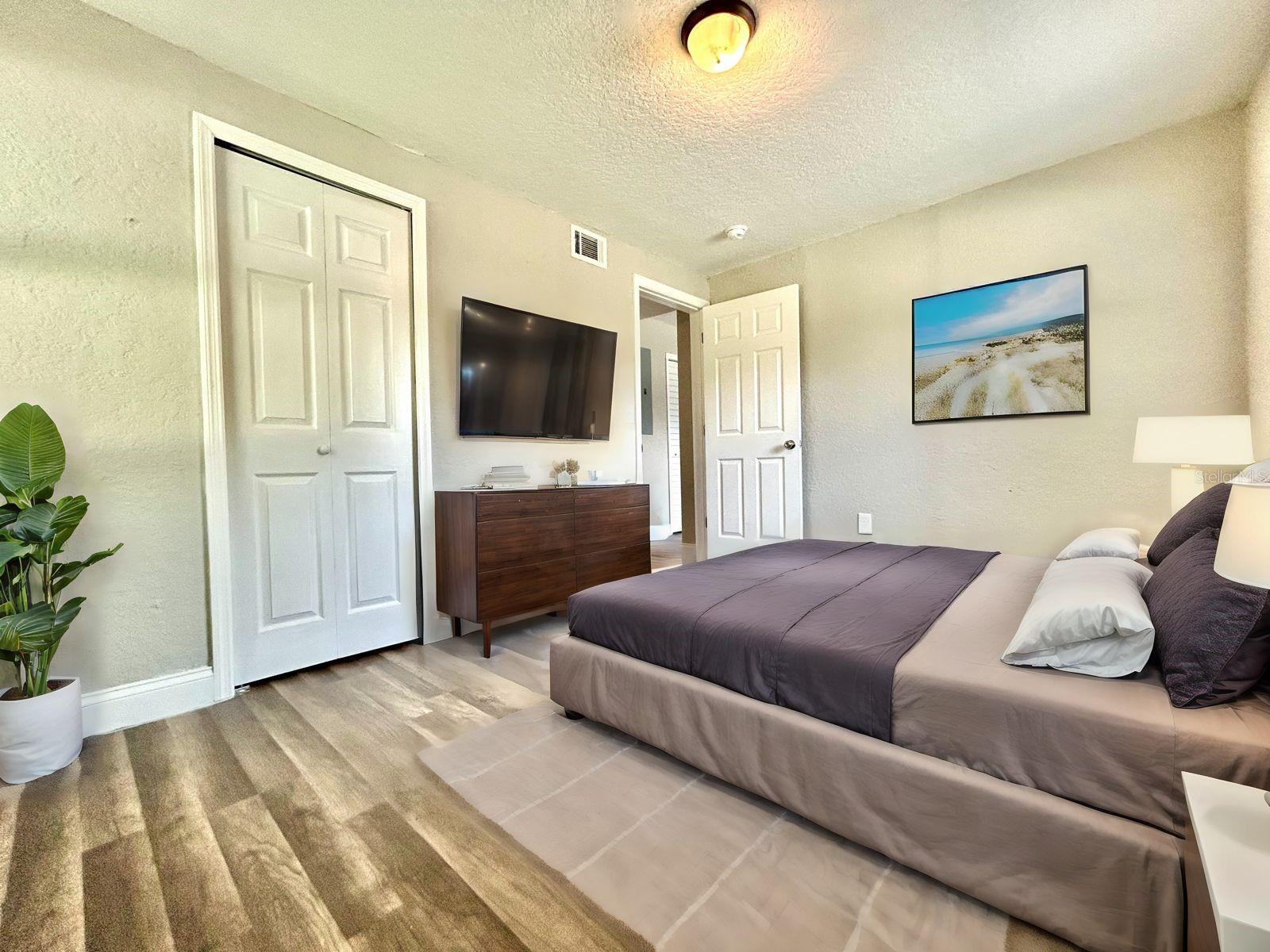 SHADOW LAWN - Residential Lease