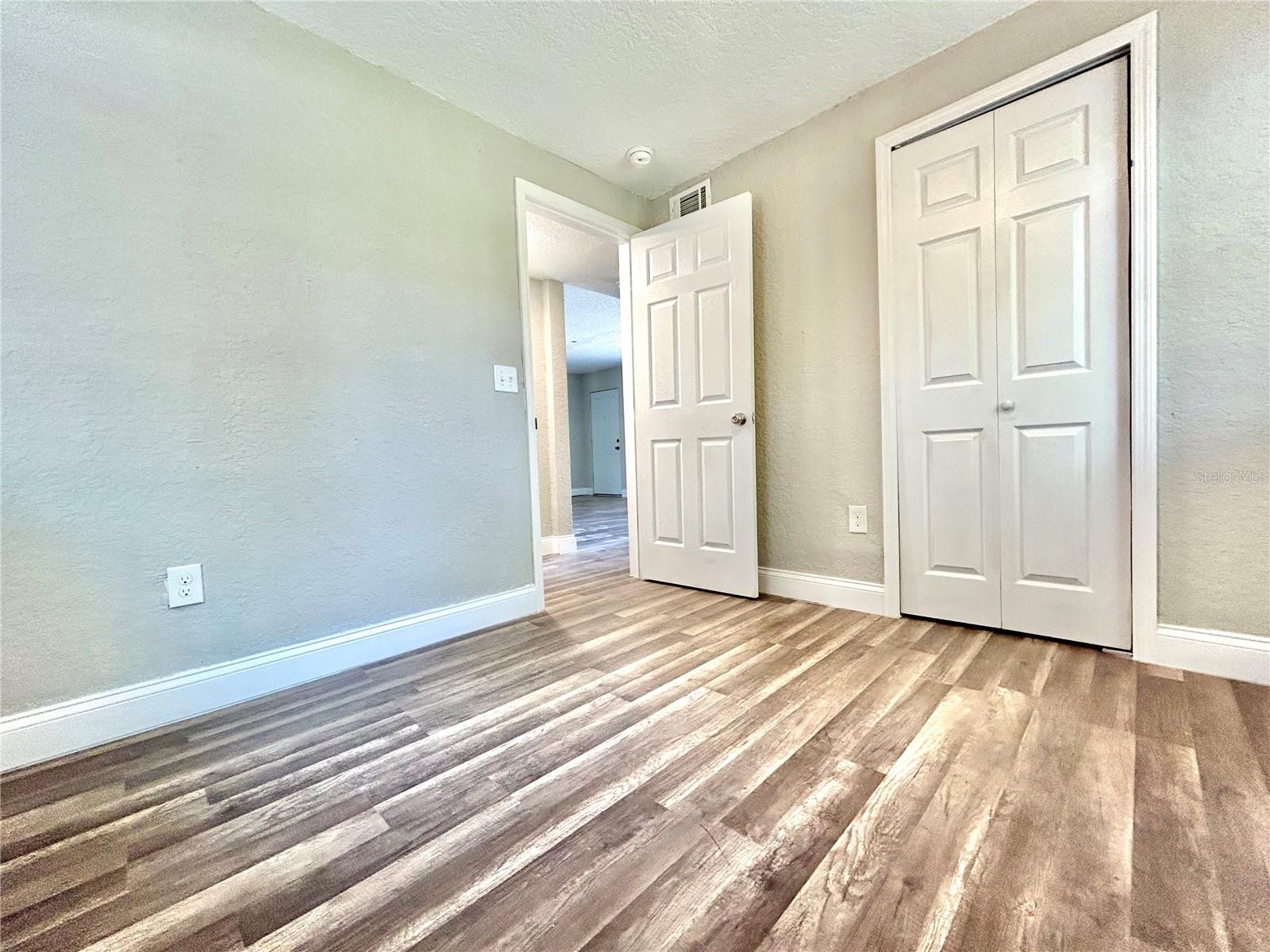 SHADOW LAWN - Residential Lease