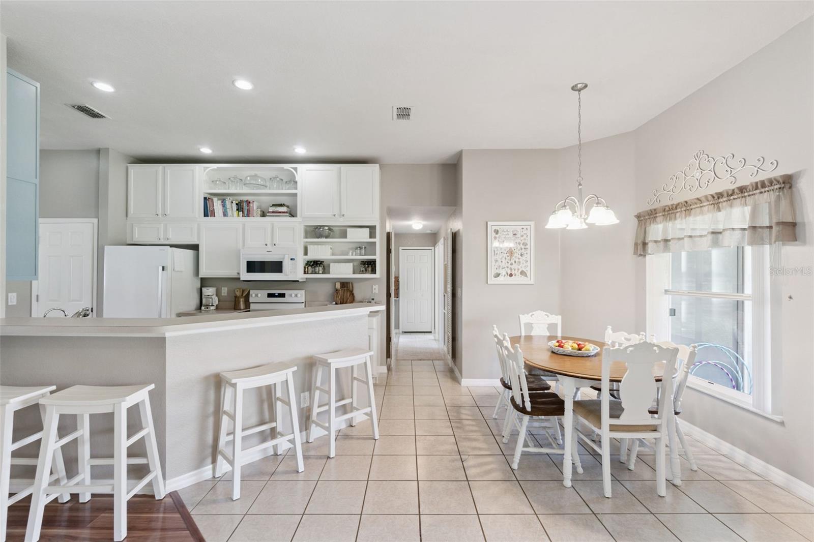 3805 LAUREL VIEW DRIVE