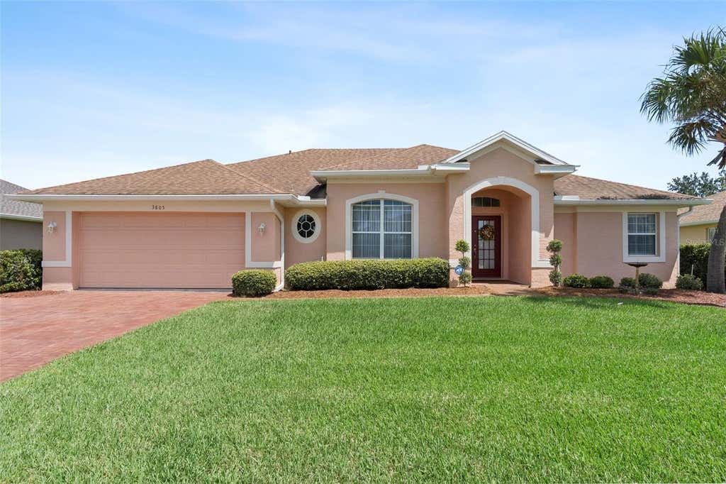 Photo of 3805 Laurel View Drive, Kissimmee, FL 34744 (MLS # O6435089)