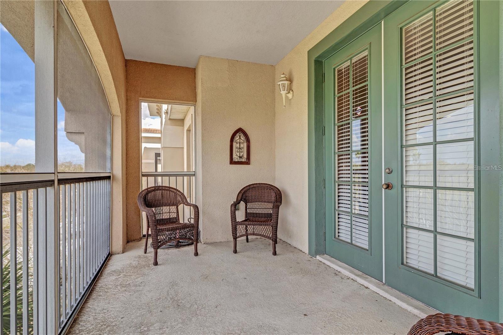 3351 WHITESTONE CIRCLE 305