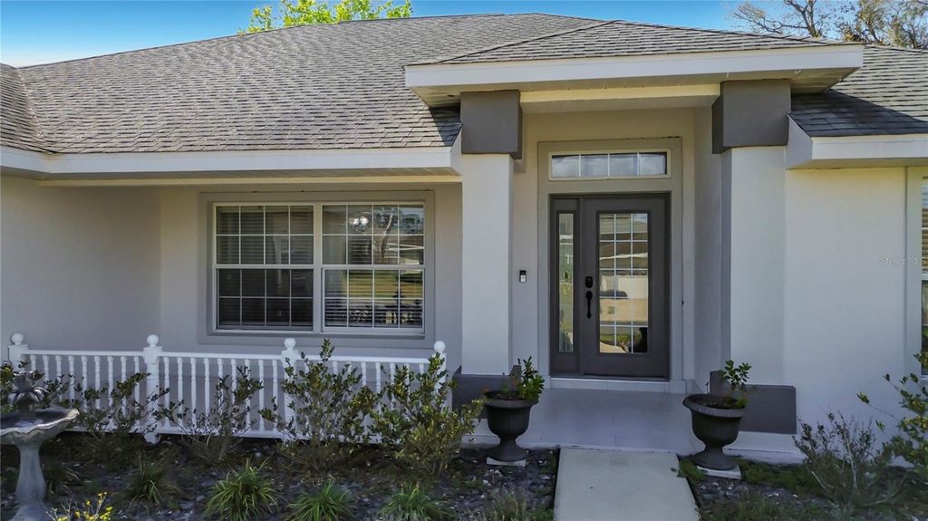 Photo of 10120 SE 68th Court, Belleview, FL 34420 (MLS # OM720308)