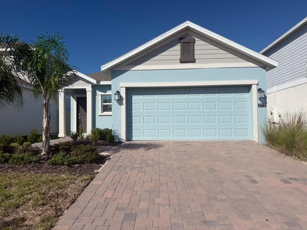 Photo of 2713 Runners Cir, Clermont, FL 34714 (MLS # O6451092)