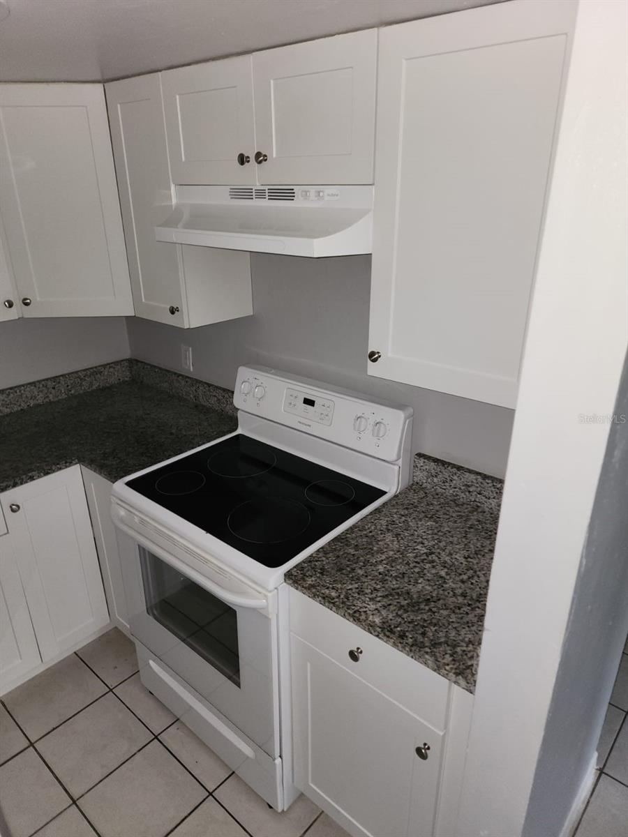 EASTWOOD TERRACE 3RD ADD - Residential Lease