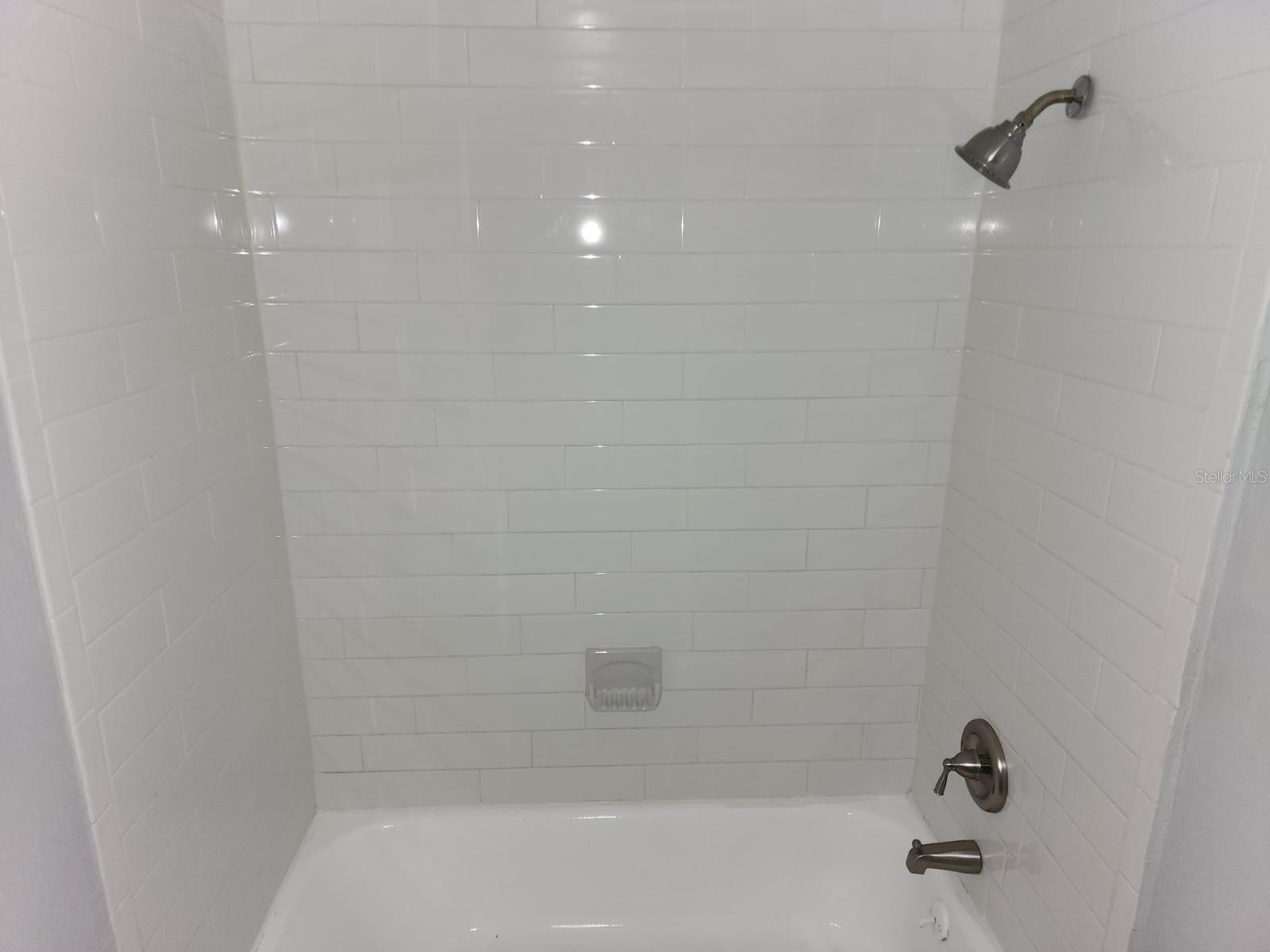 EASTWOOD TERRACE 3RD ADD - Residential Lease