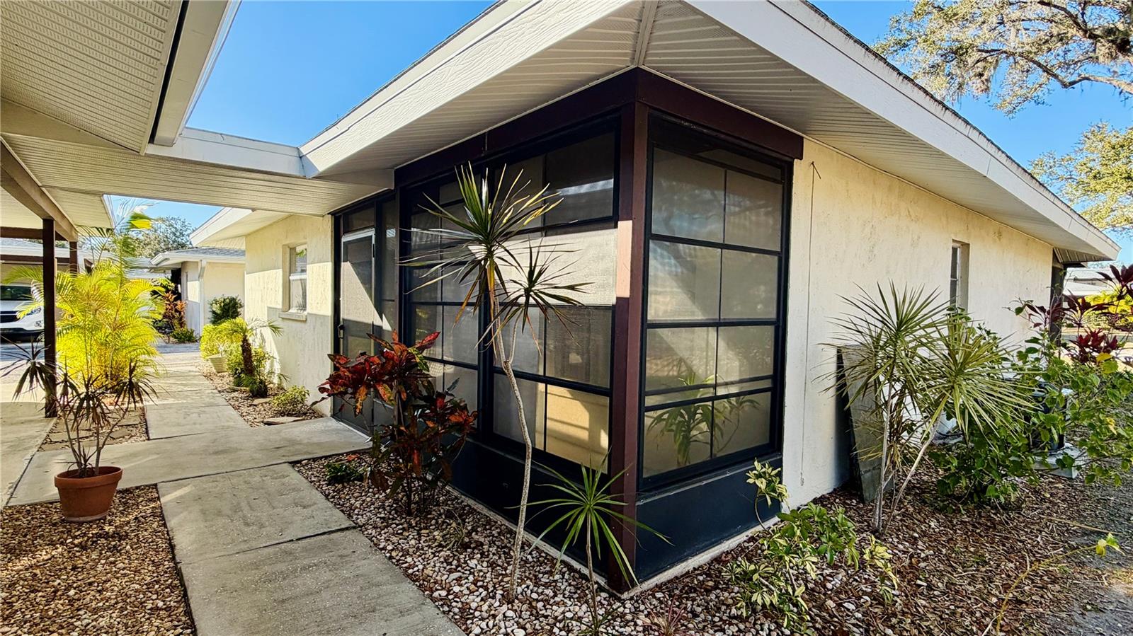 RAMBLEWOOD ACRES - Residential