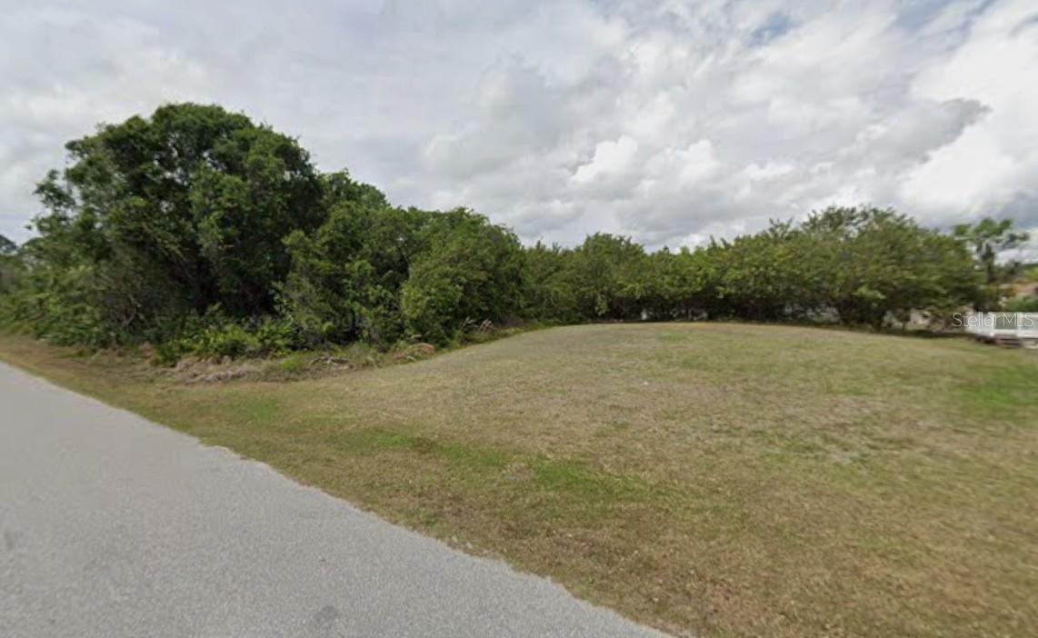 PORT CHARLOTTE SEC 020 - Land