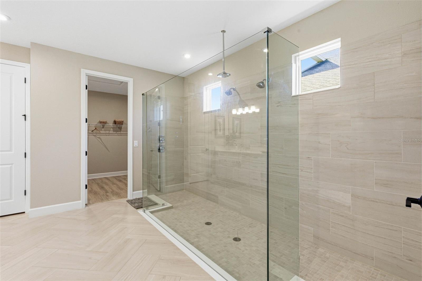 RIVER LANDING - Residential