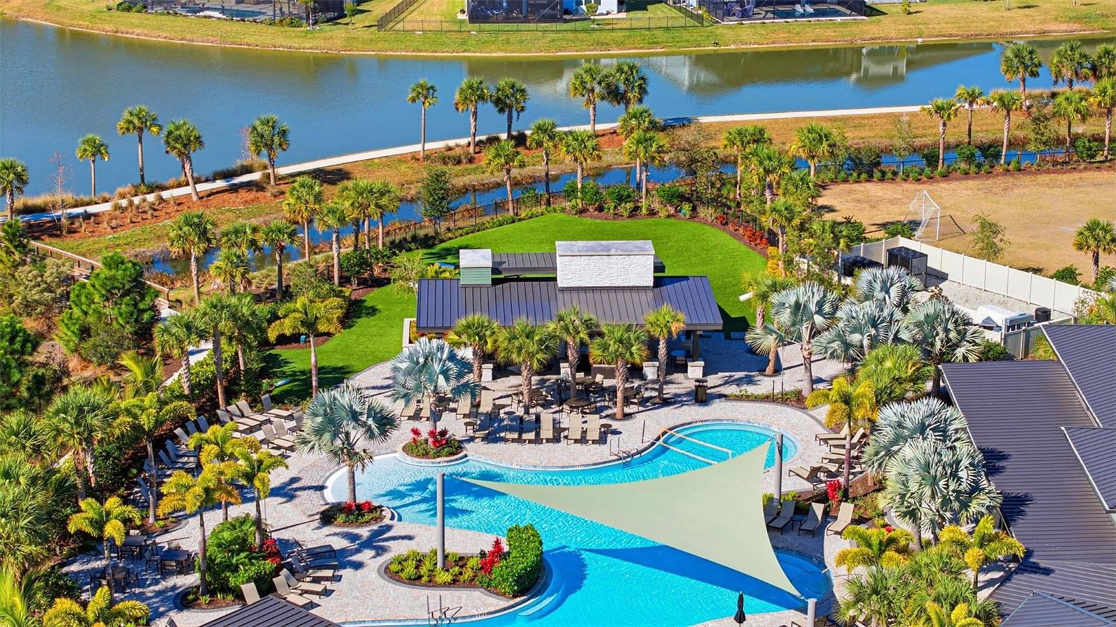 RIVER LANDING - Residential