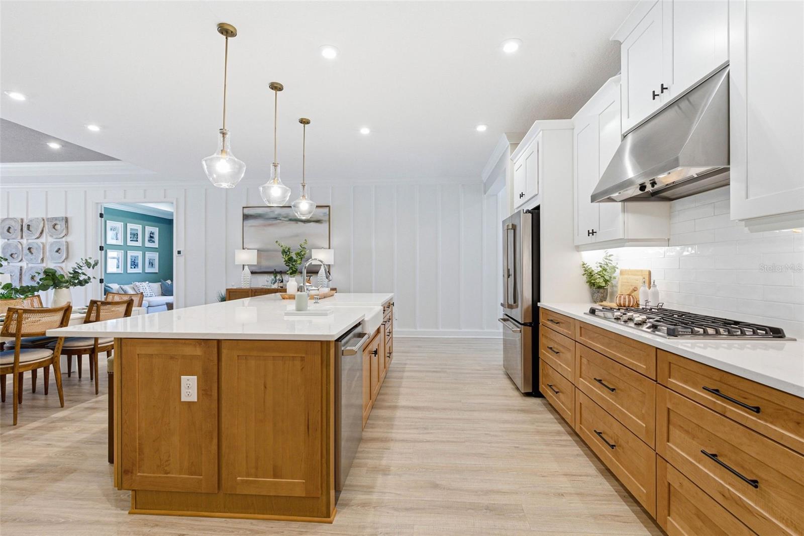 RIVER LANDING - Residential