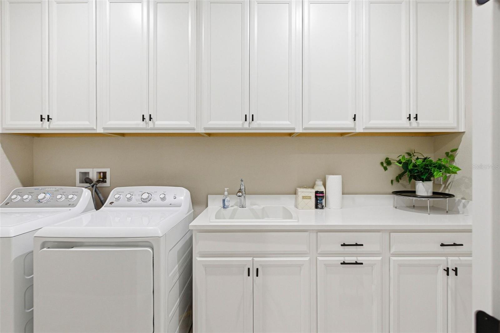 RIVER LANDING - Residential