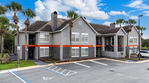 Photo of 3100 Parkway Boulevard #511, Kissimmee, FL 34747 (MLS # S5133062) Photo of 3100 Parkway Boulevard #511, Kissimmee, FL 34747 (MLS # S5133062)
