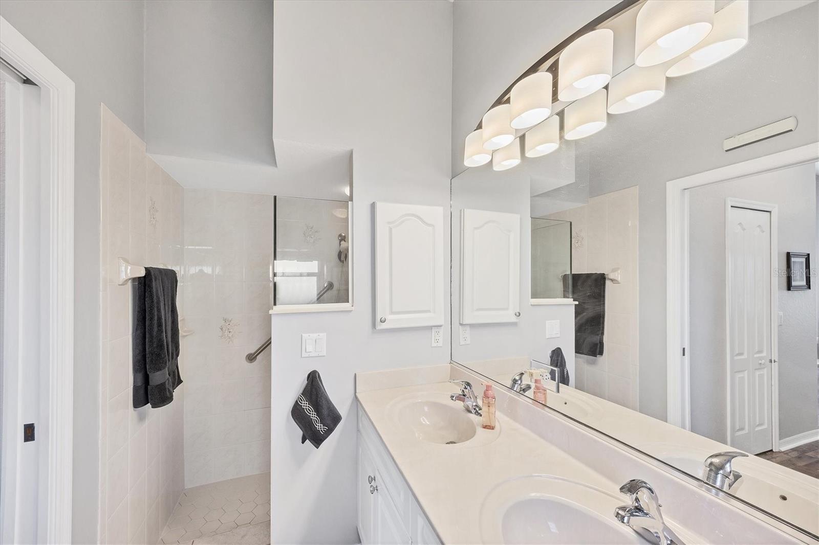 BOBCAT TRAIL - Residential