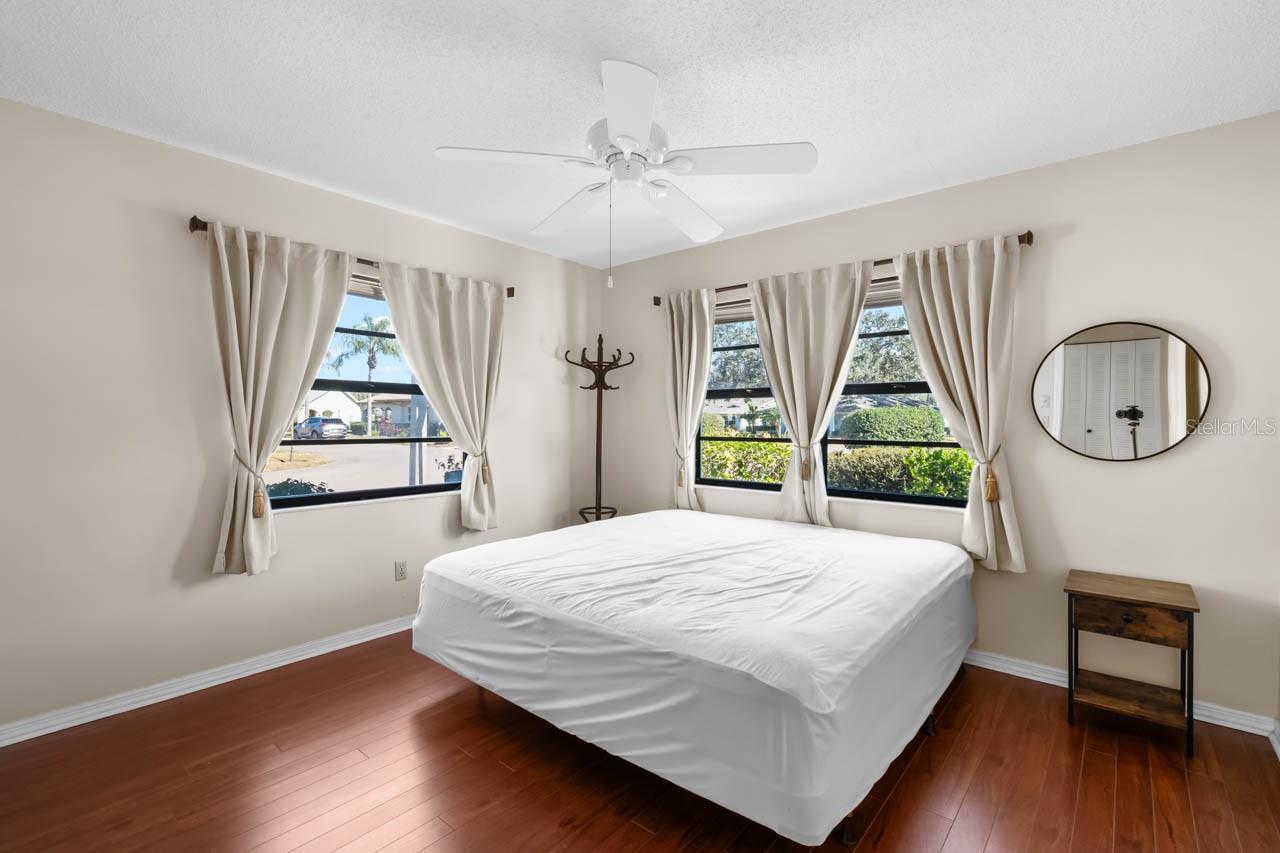 HIGHGATE IV CONDO - Residential