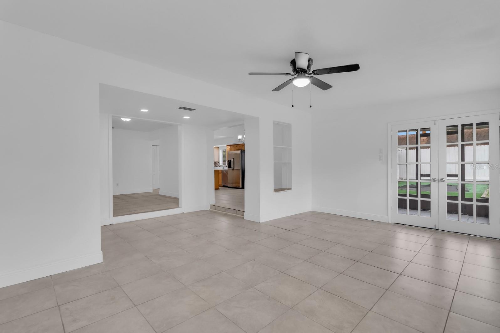 HOWELL COVE 4TH SEC - Residential