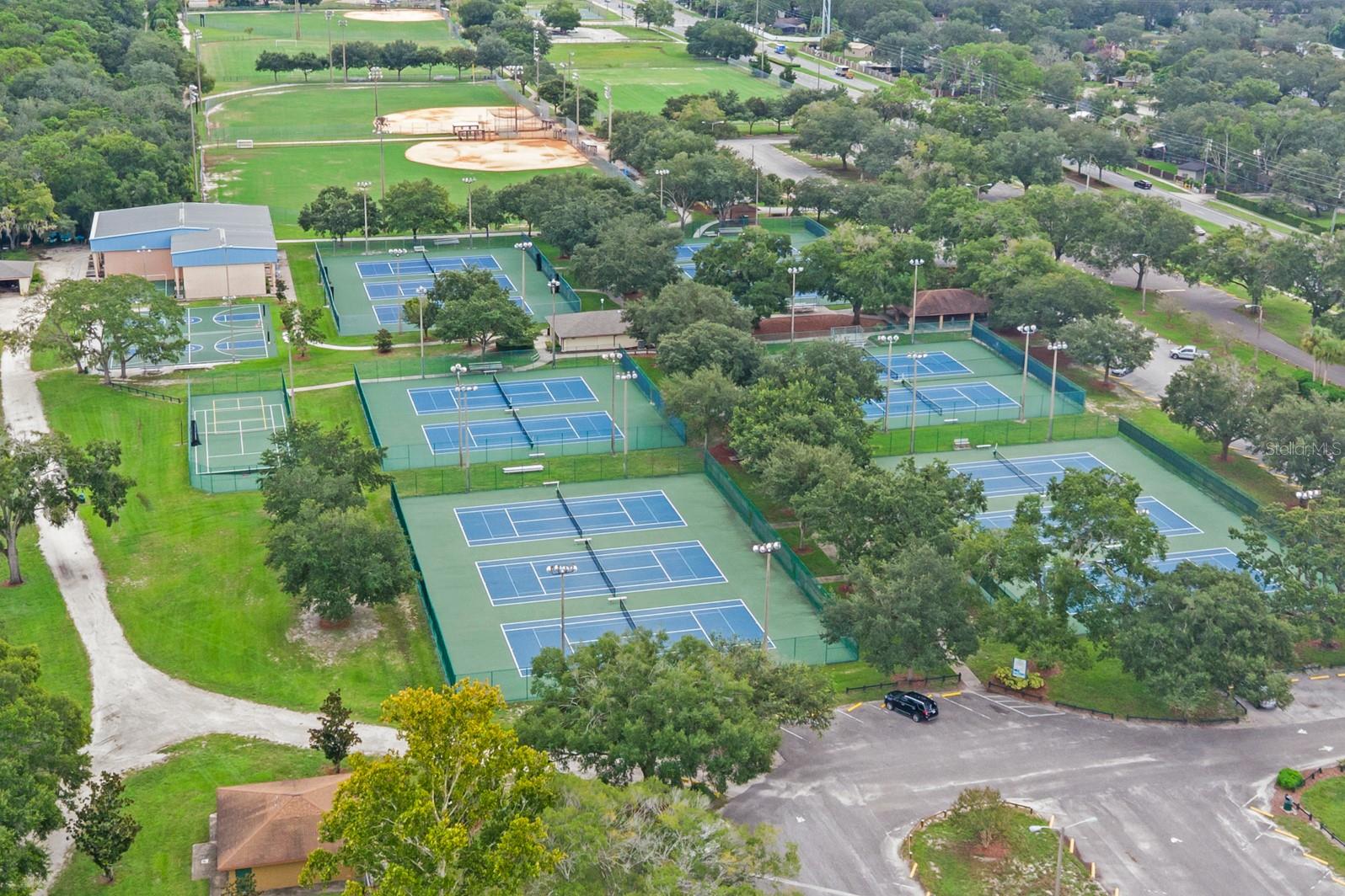 HOWELL COVE 4TH SEC - Residential