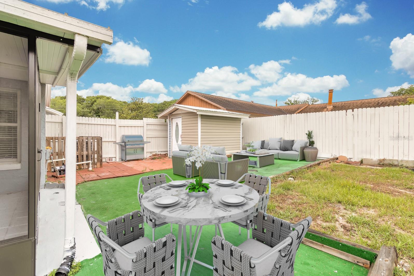 HOWELL COVE 4TH SEC - Residential