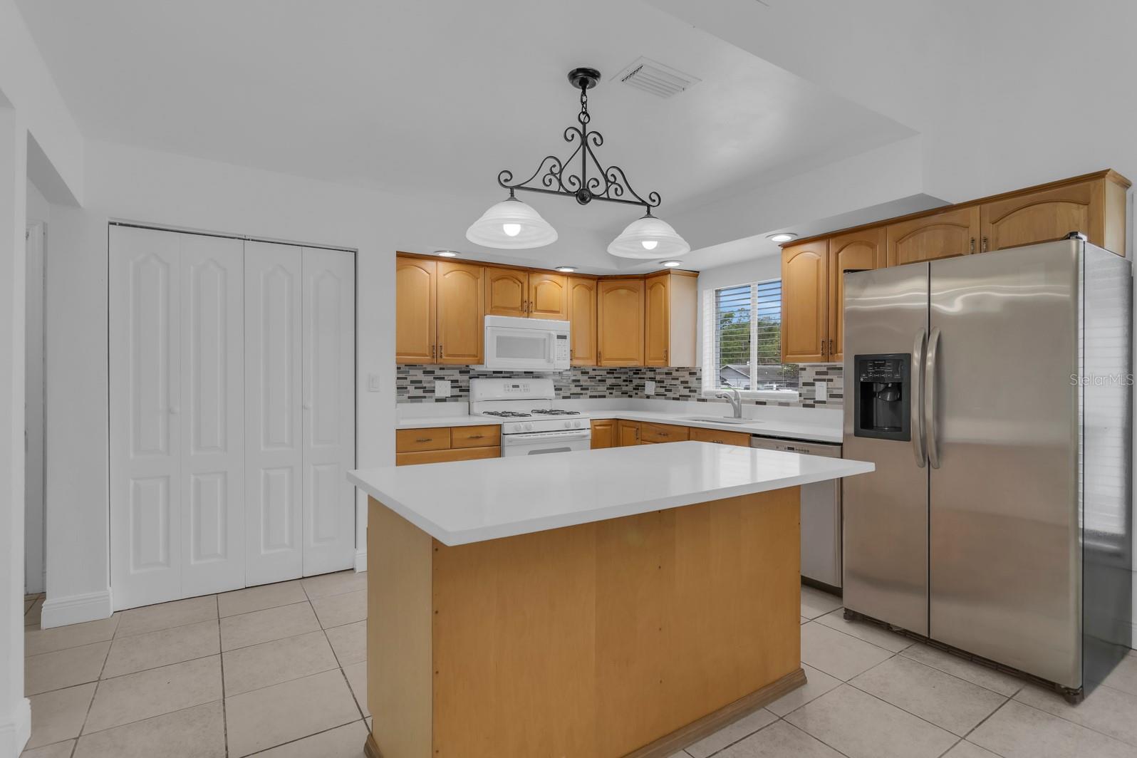 HOWELL COVE 4TH SEC - Residential