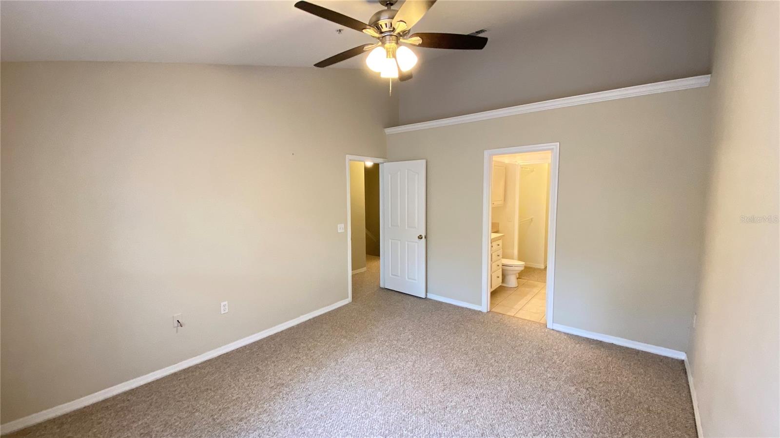 VISCONTI EAST - Residential Lease