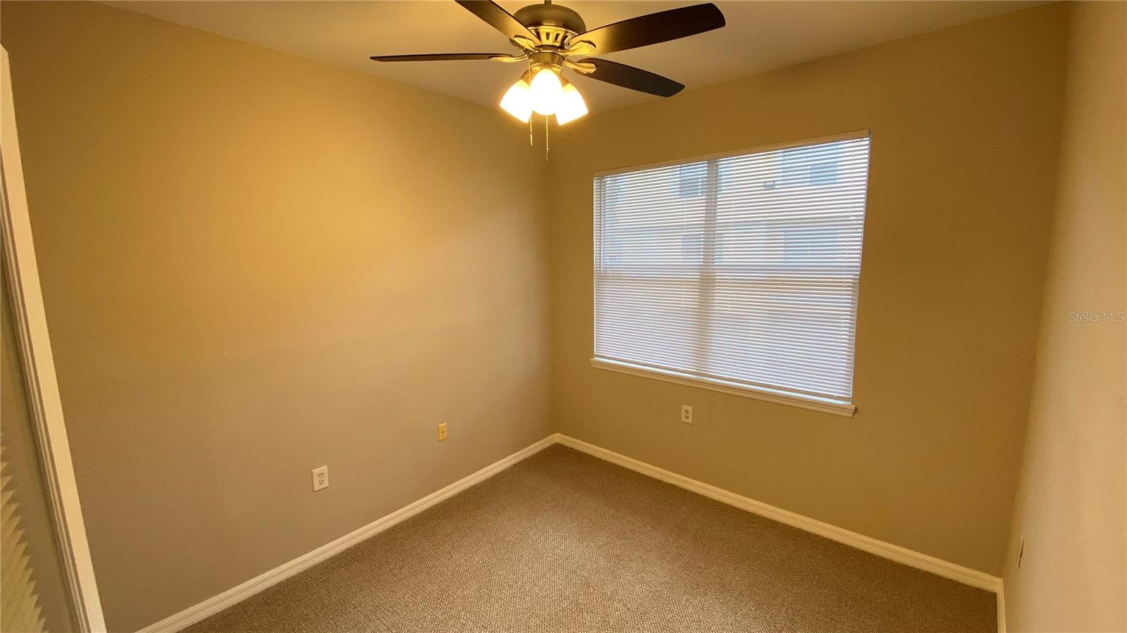 VISCONTI EAST - Residential Lease