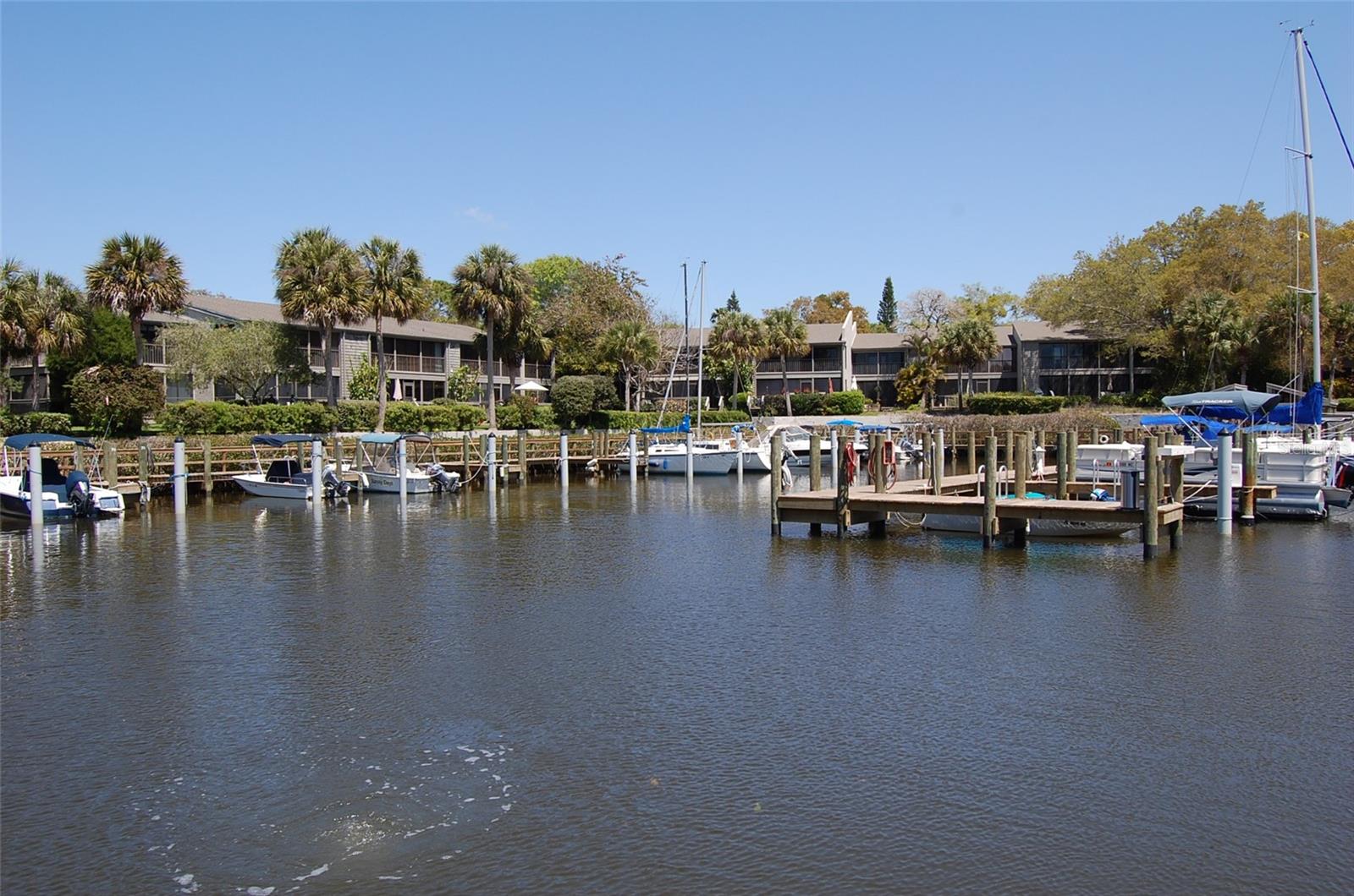 PELICAN COVE I - Residential Lease