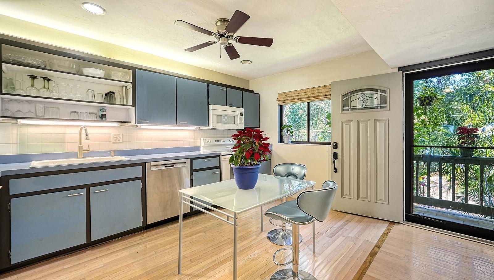 PELICAN COVE I - Residential Lease